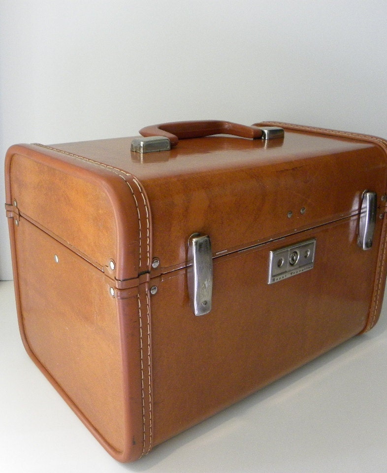 Vintage Train Case - Royal Traveller Warm Caramel Brown Faux Leather Train Makeup Case