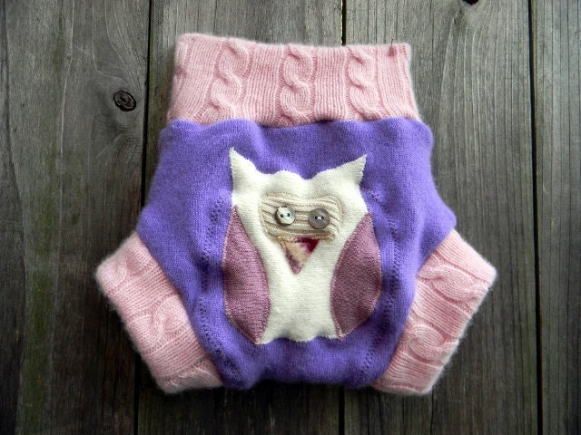 Upcycled Cashmere Soaker Cover Diaper Cover With Added Doubler  Violet/Pink With Owl Applique MEDIUM Kidsgogreen