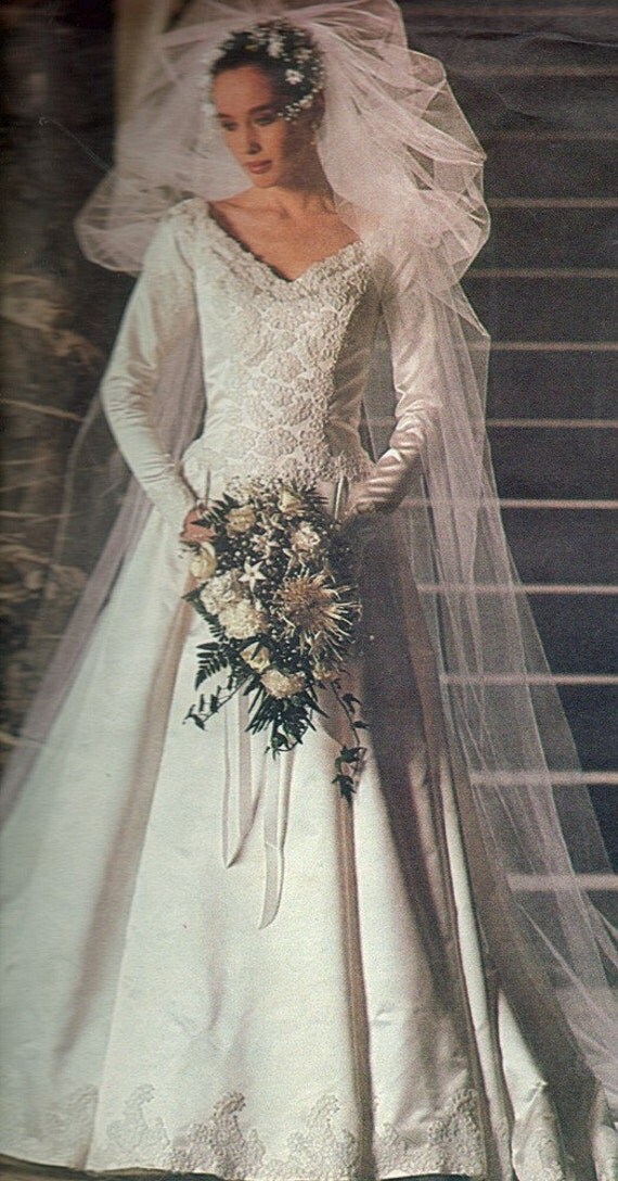 vogue wedding dress patterns. Vintage Vogue Pattern 1677