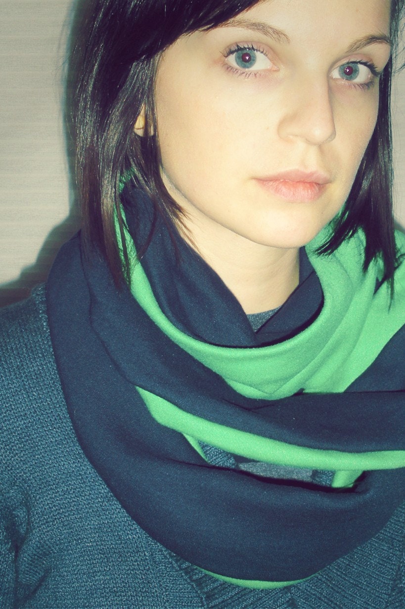 Emerald Avenger (unisex circle scarf)