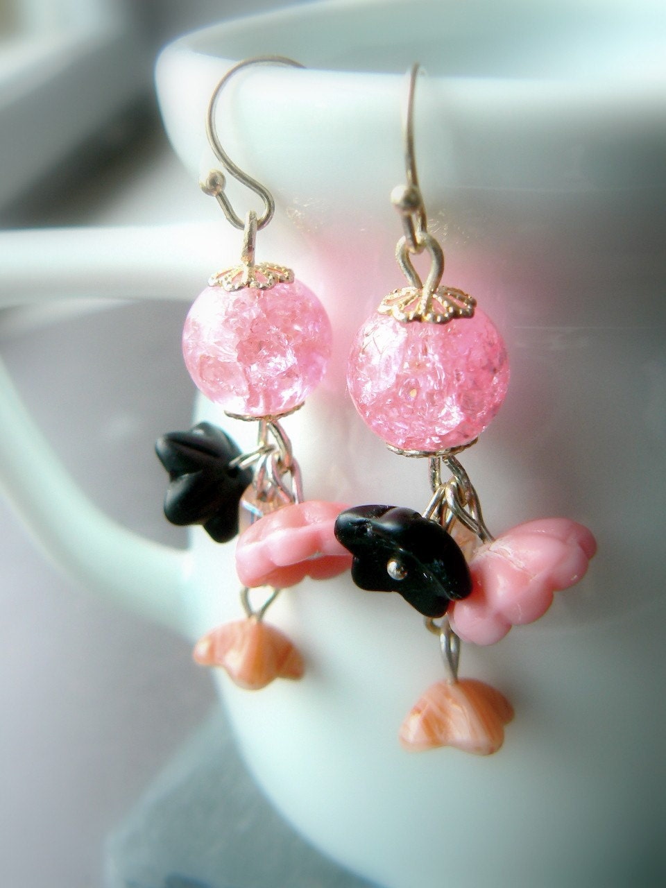 SALE - Rosebud - earrings made of glass beads