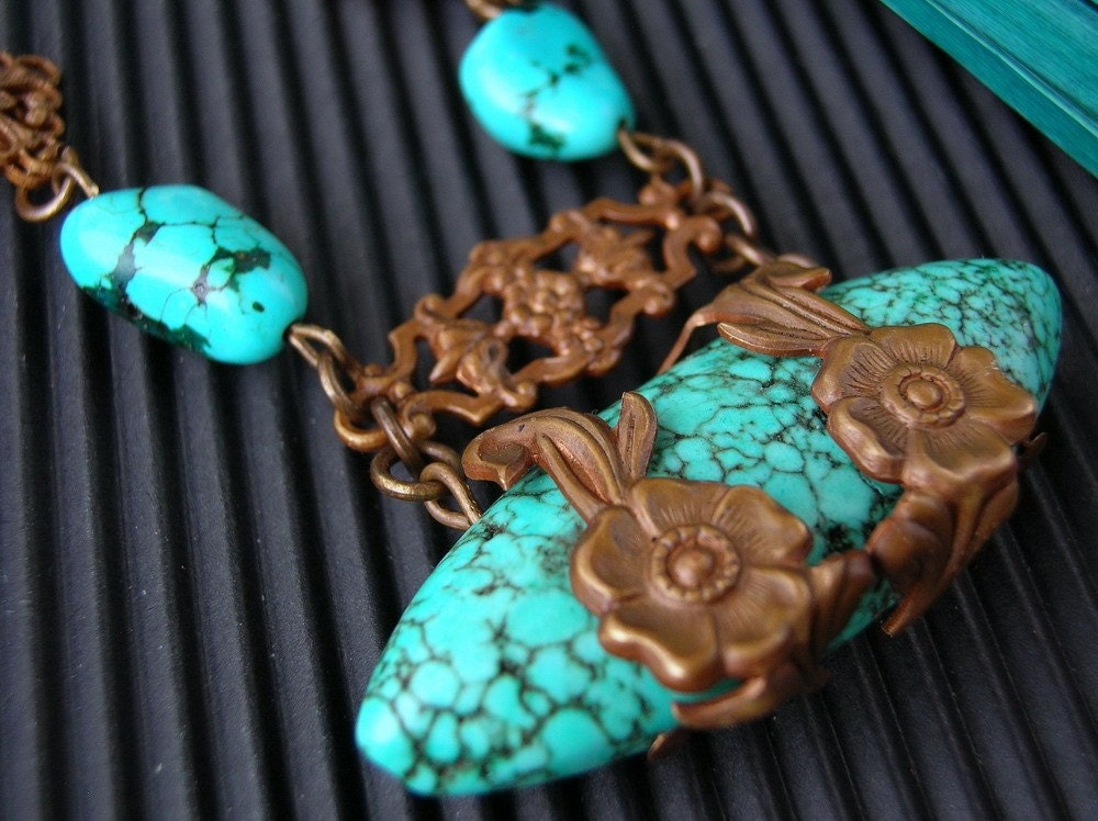 EXQUISITE Turquoise OCEANUS Flower Necklace