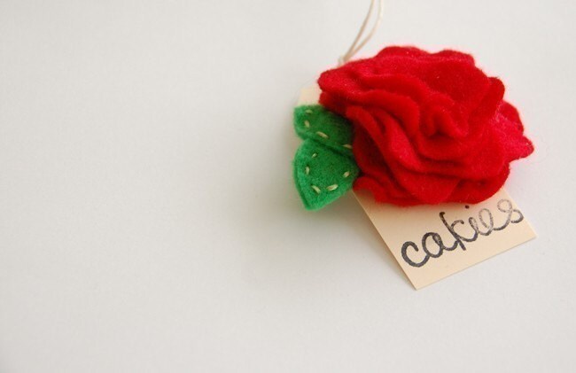 Rosy Posy Hair Clip in Rose Red
