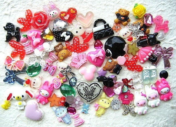 WHOLESALE Cute Japanese 85 GIRL MIX Cabochons And Charms BIG Pack 4