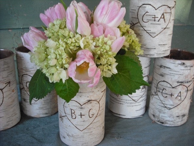 They come from NH Wood Creations And speaking of Etsy this felt confetti