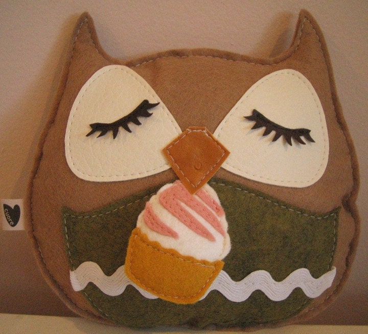 Mini Stewart the Owl Happy Birthday