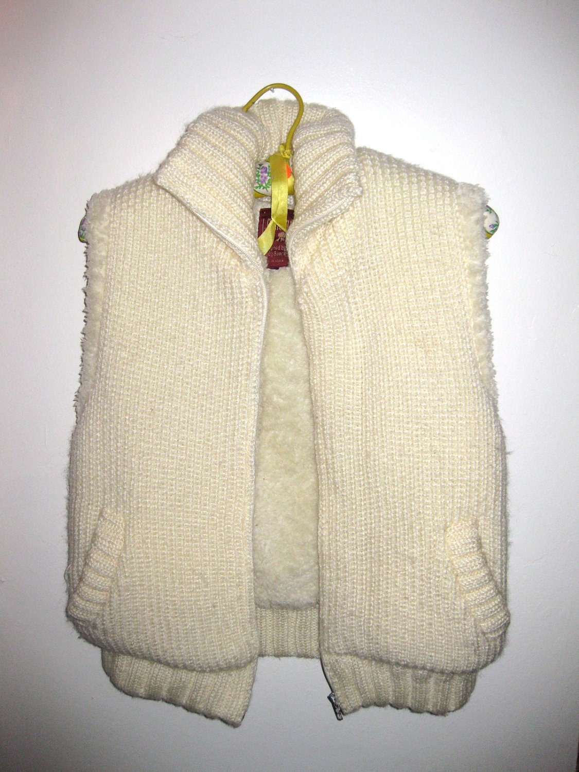 J. Gallery Cream Sleeveless Sweater vest Designed by Trudy Beers