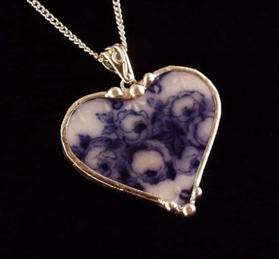 Broken china jewelry heart pendant necklace antique flow blue roses made from a broken plate