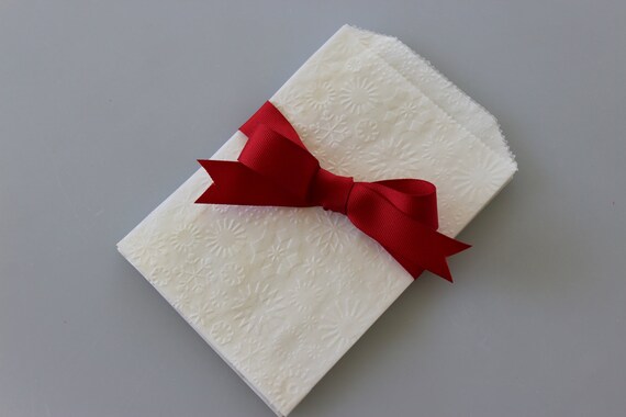 Snowflake Embossed White Glassine Bags 1/2 pound - 4-3/4 x 6-5/8 inches for Gifts, Packaging Products and Favors - Set of 12