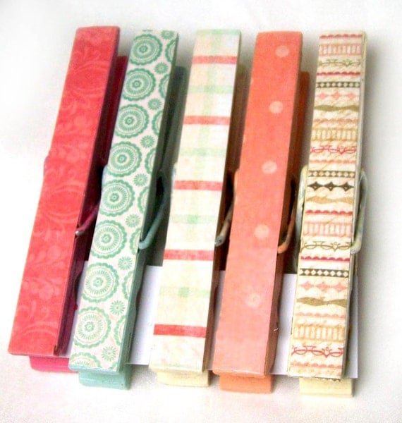 5 decorative clothes pins in Vintage Peach and Mint - hand painted and papered in vintage look prints- ready to ship