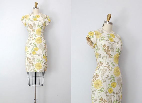 vintage 1960s dress / 1960s floral wiggle dress / floral 60s vintage dress