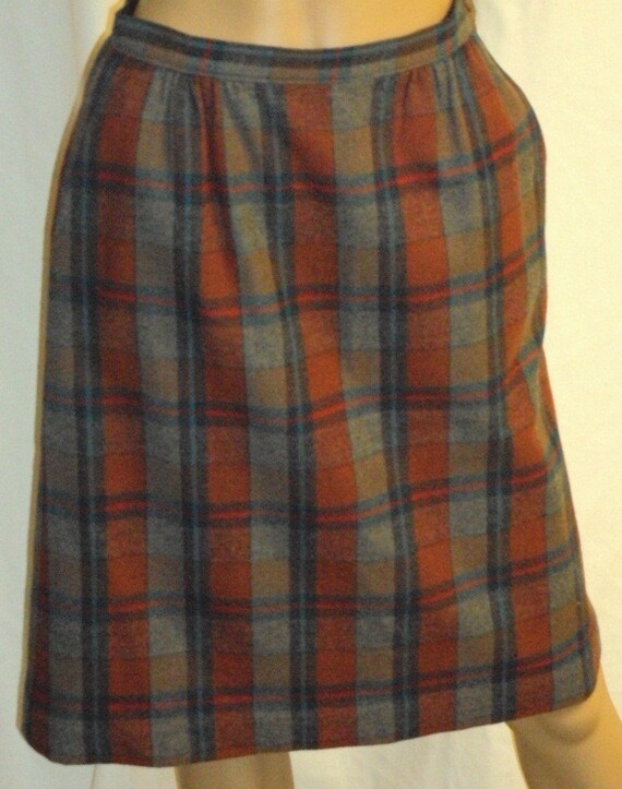 Pendleton Vintage Turquoise Brick Red Plaid 100% Virgin Wool Size Medium Pencil Skirt
