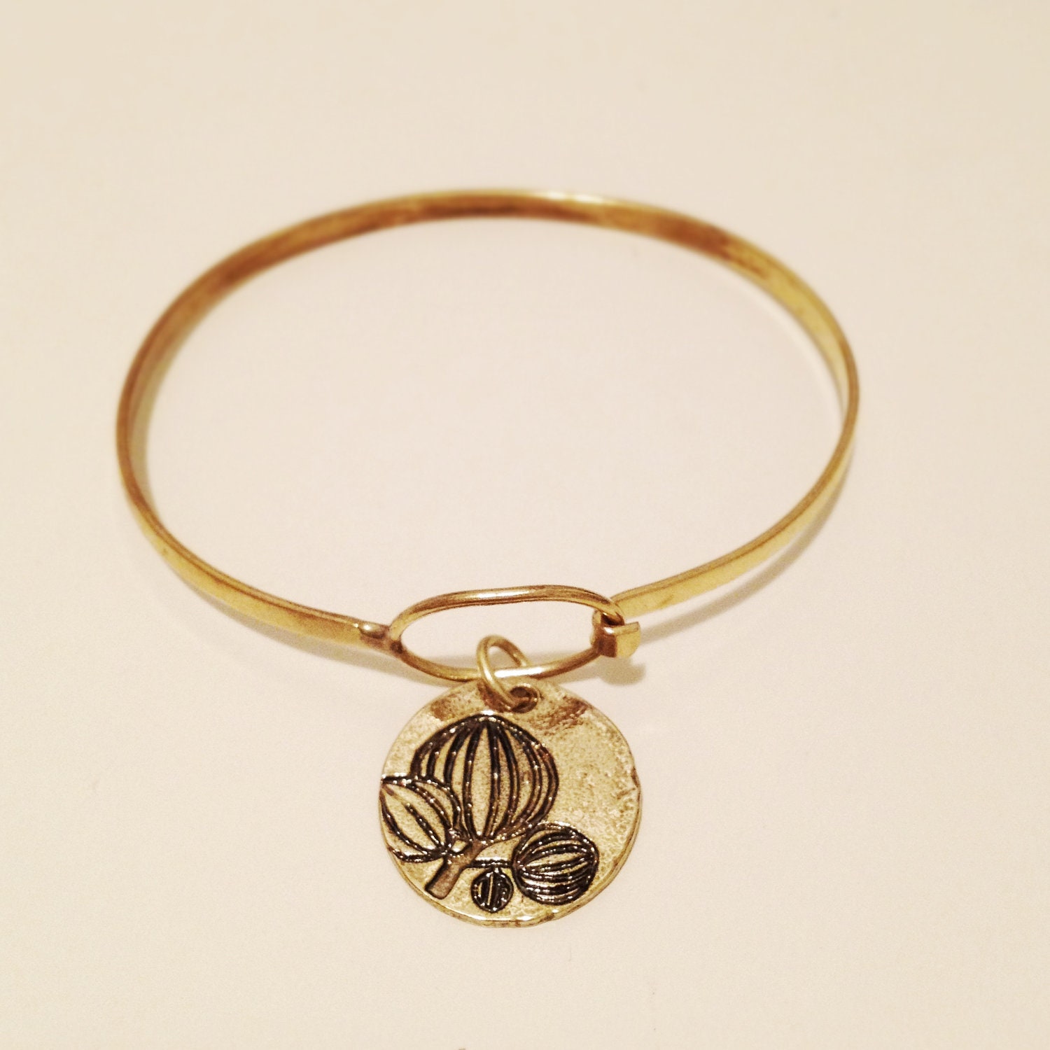 Antique Lotus Bracelet, Vintage Lotus Bangle Bracelet, Gold Lotus Bracelet, Oriental Bracelet