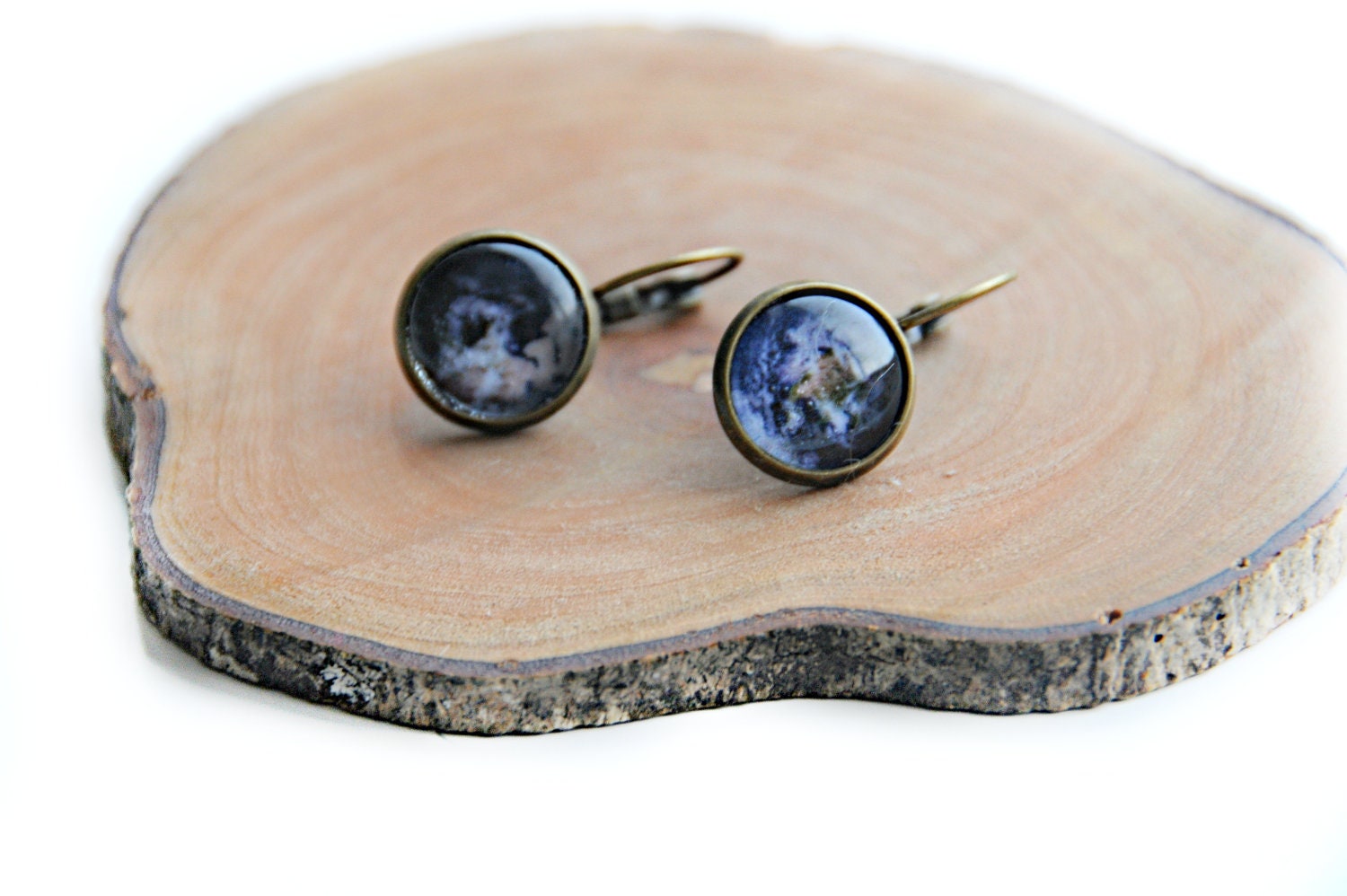 Earrings - handmade earrings in glass with planet earth