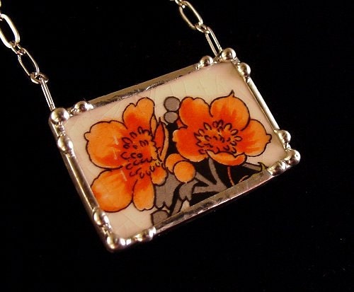 Antique Art Deco Poppies broken china jewelry necklace made from a broken plate