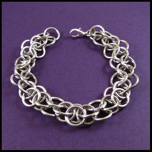 How to Make Chain Maille Jewelry | eHow