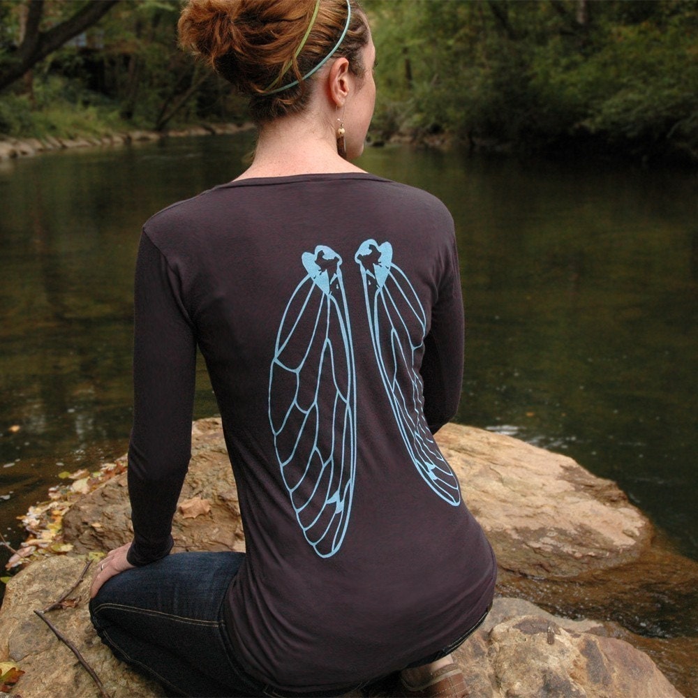 Cicada Wings- earth coal organic cotton long sleeve scoop neck shirt for women